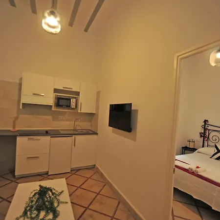 Casa Rosaleda דירה