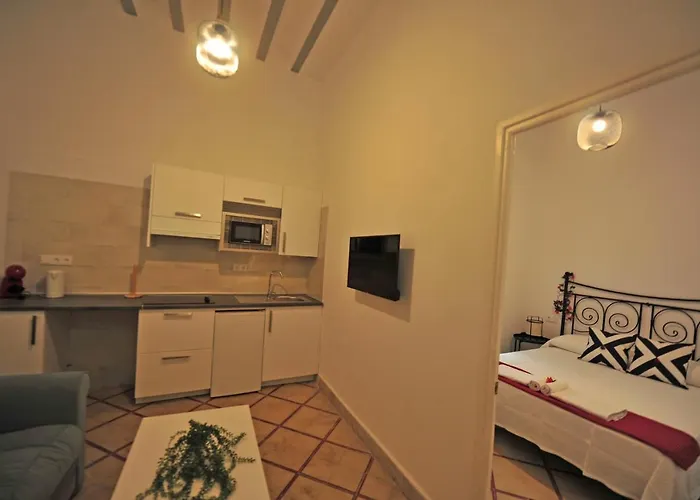 Casa Rosaleda Апартаменты