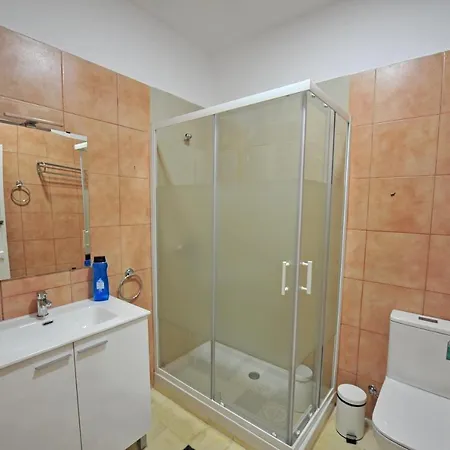 Casa Rosaleda 아파트 *