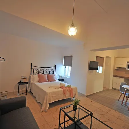 Casa Rosaleda 아파트 *